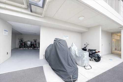 バイク置場