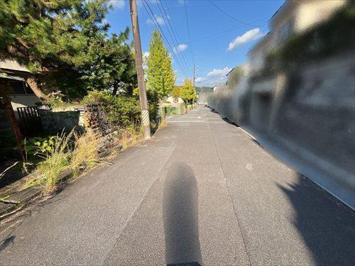 前面道路(2026年10月撮影) 前面道路(2026年10月撮影)