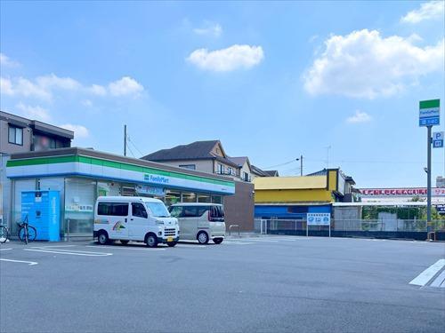 ファミリーマート川崎高津千年まで730m