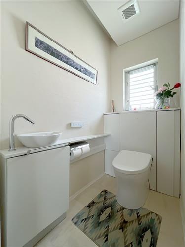 トイレ(温水洗浄便座付き)