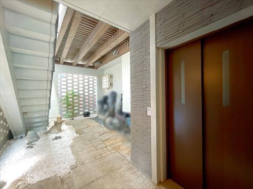 1階入口・エレベーター