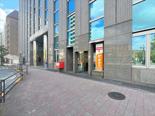 港白金台郵便局　約360m