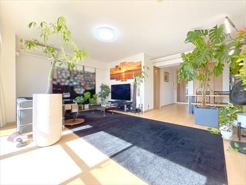 リビングダイニング