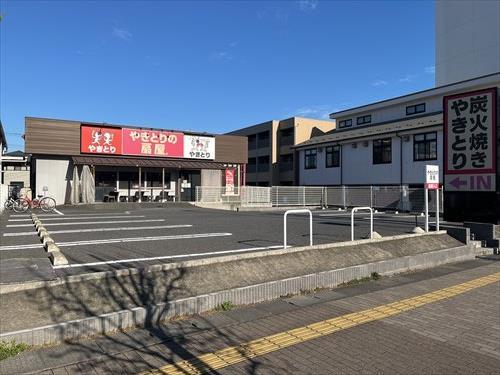 やきとりの扇屋三郷中央駅前店まで500ｍ