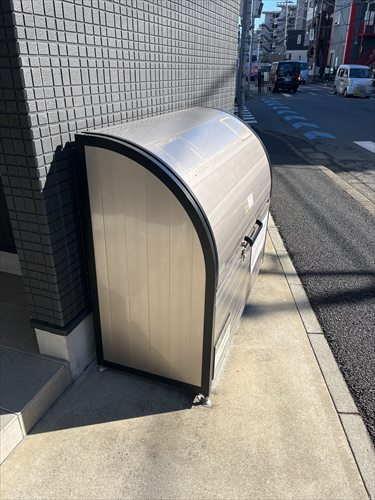 ダストボックス