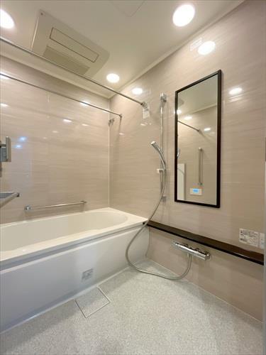 浴室(浴室乾燥機付き)