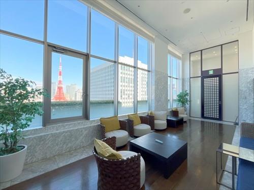 スカイラウンジ