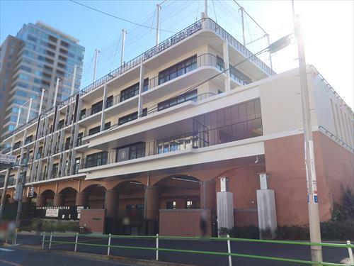 港区立赤羽小学校まで110m