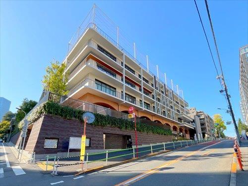 港区立赤羽幼稚園まで110m