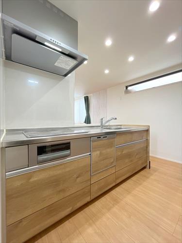 キッチン(換気扇・コンロ・食洗機)