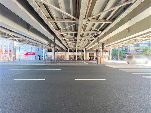 中目黒高架下まで550m