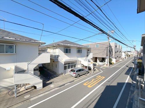 アパート2階共用部からの眺望