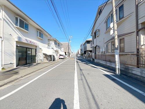 前面道路(2026年2月撮影)