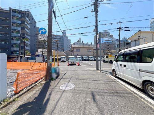 南側前面道路(2026年3月撮影)