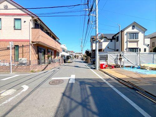 前面道路(2026年3月撮影)