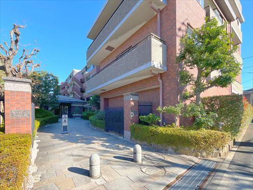 マンション入口