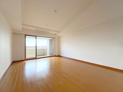 リビングダイニング(床暖房付き)