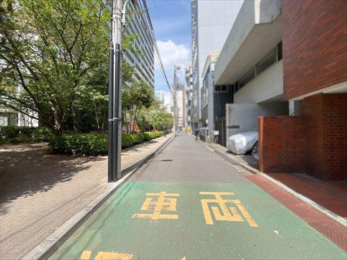 前面道路（2026年4月撮影）