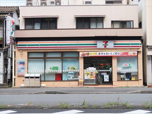 セブンイレブン横浜磯子西町店まで600m