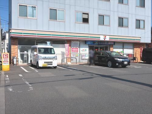 セブンイレブン町田相原駅西店820m