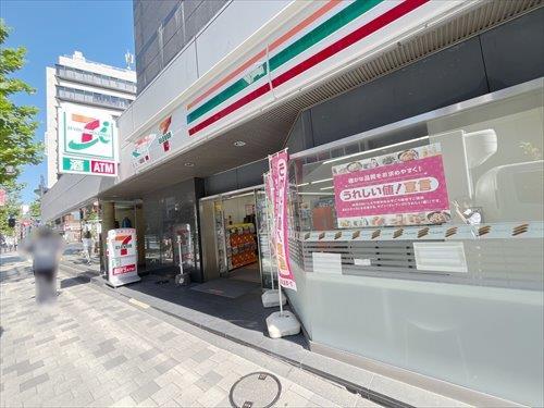 セブンイレブン赤坂6丁目店(260m)