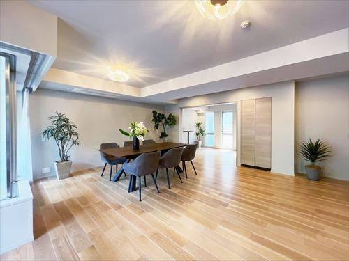 リビング約34.7帖