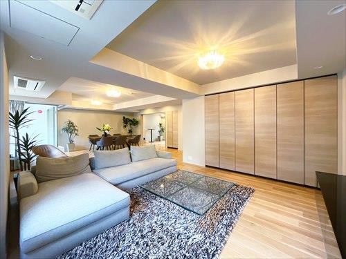 リビング約34.7帖