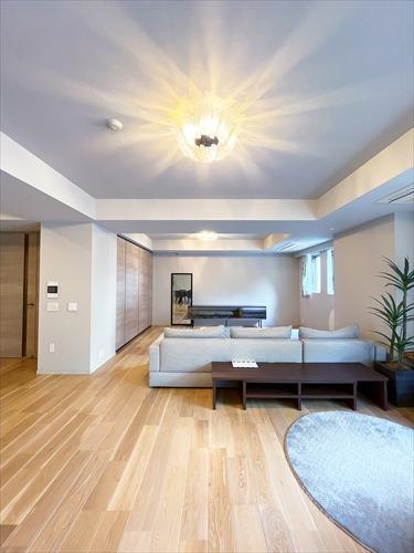 リビング約34.7帖