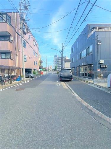 前面道路(2025年7月撮影)