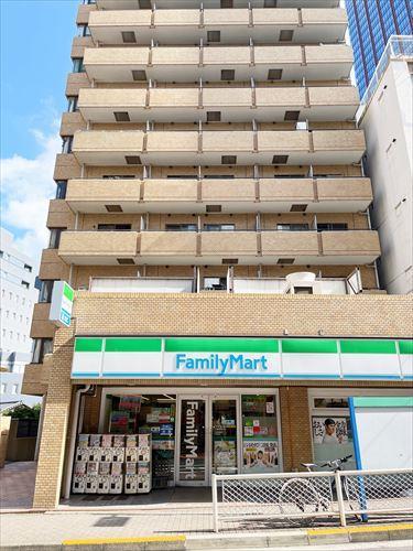 ファミリーマート三田聖坂下店(180m)