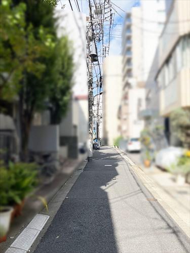 現地前道路