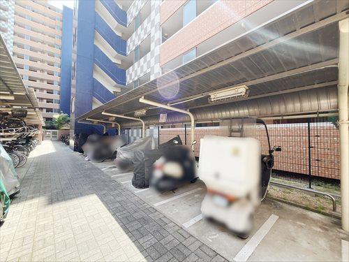 バイク置き場