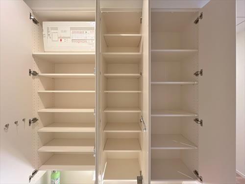 シューズボックス