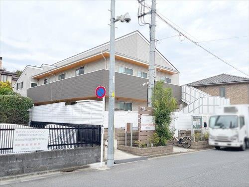 にじいろ保育園南雪谷(180m)