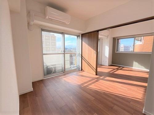 洋室（約5.5帖）