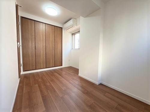 洋室（約5.6帖）