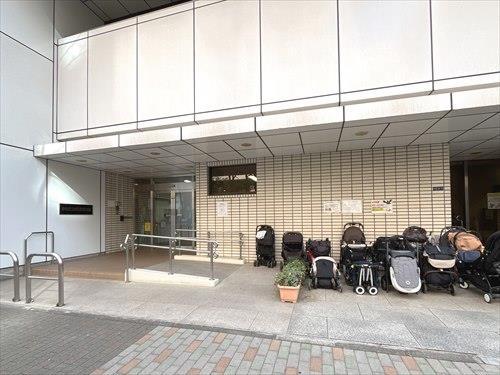 中央区立明石町保育園 290m