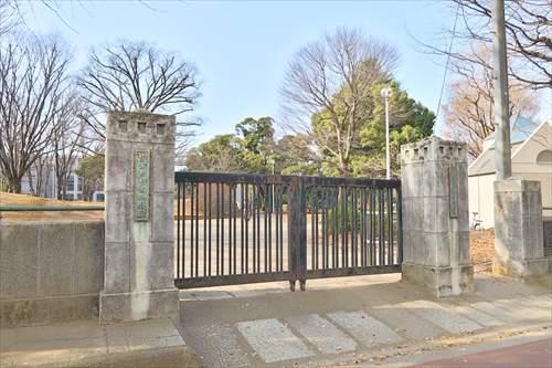 北浦和公園まで270m