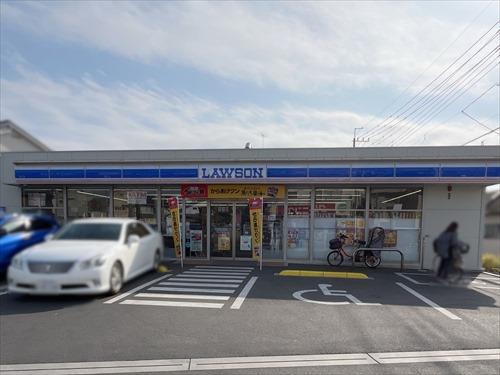 ローソンさいたま浦和大東店 340m