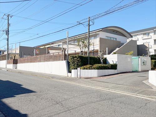 明徳釜利谷保育園(430m)