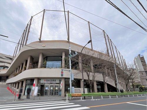 港区立白金の丘小学校 600ｍ