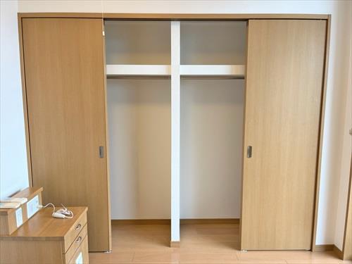 クローゼット（洋室約5帖）