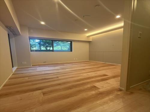 洋室約7.4帖　1