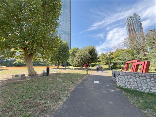 港区立檜町公園 820ｍ