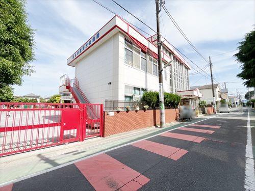 深沢幼稚園(560m)