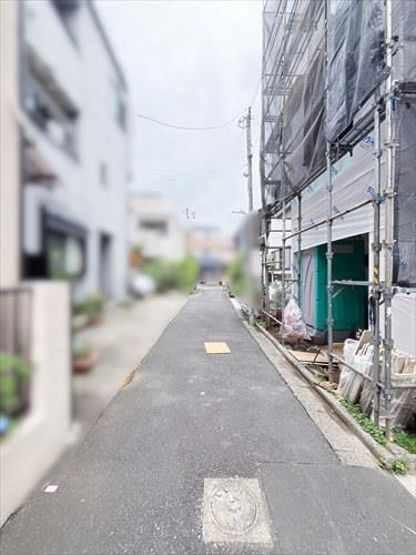 現地前道路