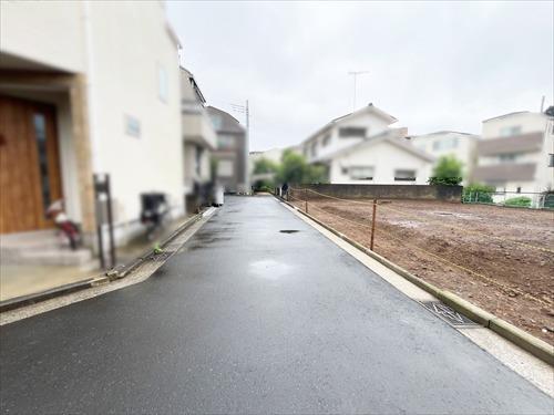 前面道路（2026年7月撮影）