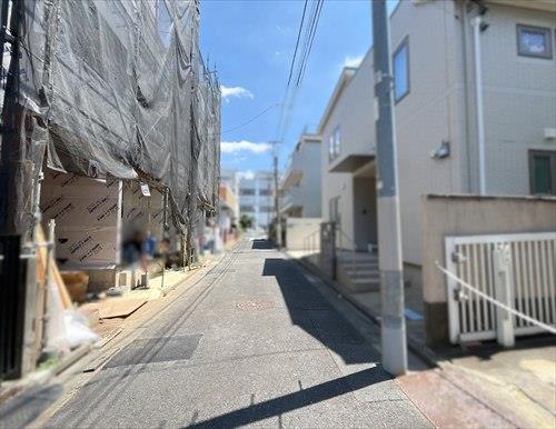前面道路（2026年7月撮影）