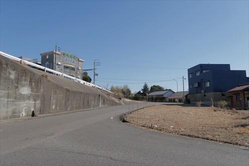 前面道路（北側）