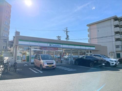 ファミリーマート千種汁谷店まで700m